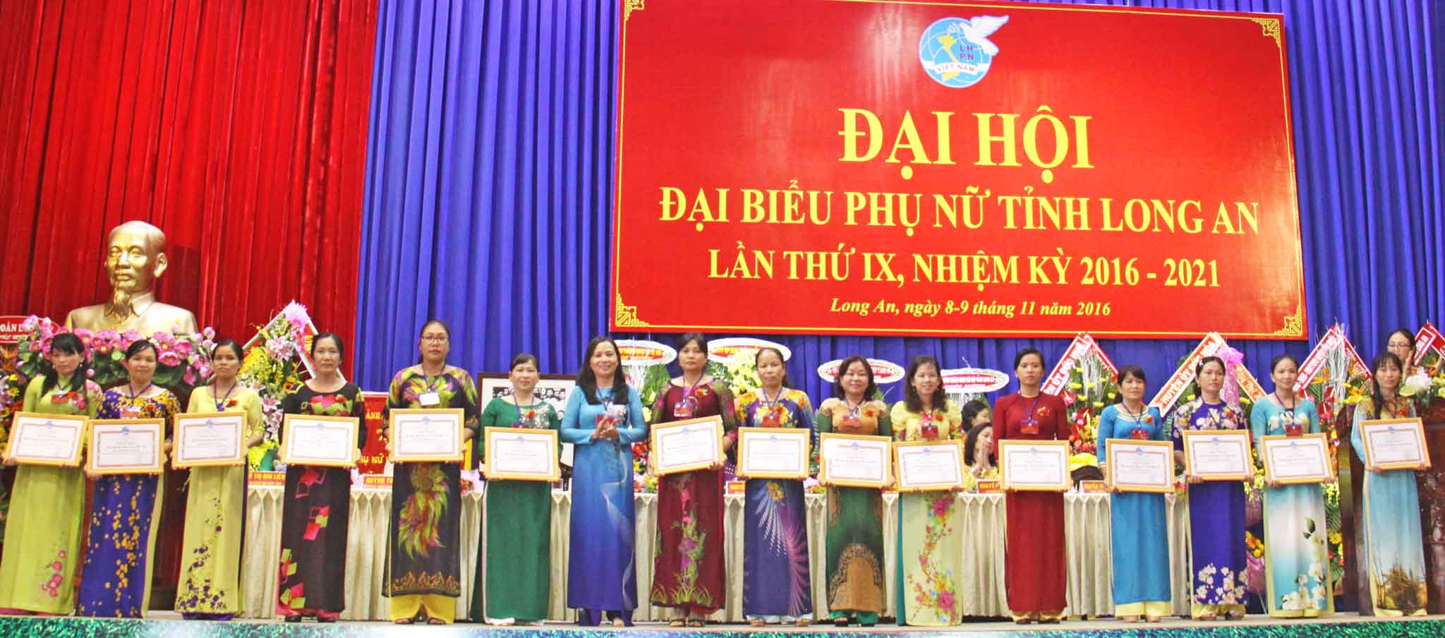 Bà Nguyễn Hồng Mai tái đắc cử chức vụ Chủ tịch Hội LHPN tỉnh Long An