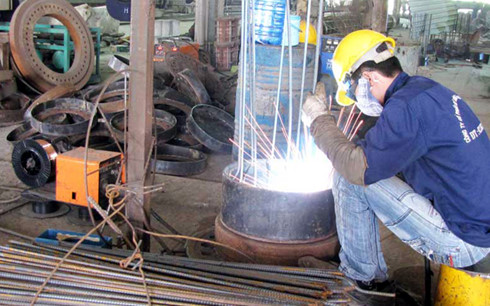 Hỗ trợ doanh nghiệp nhỏ và vừa - Giảm thuế liệu đã đủ?