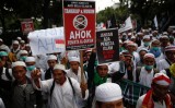 Hàng ngàn người Hồi giáo Indonesia biểu tình đòi bắt thống đốc Jakarta
