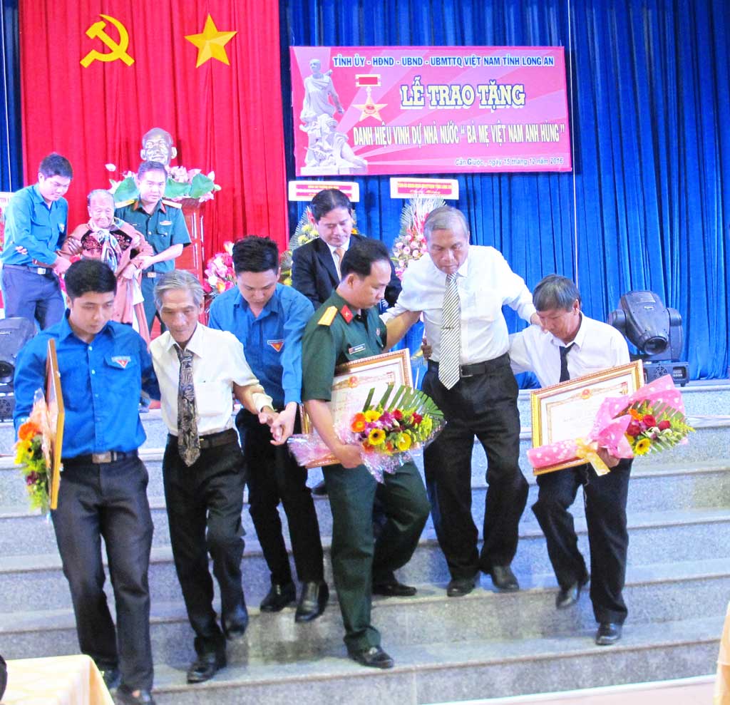 Long An tự hào có thêm 253 “Bà mẹ Việt Nam Anh hùng”