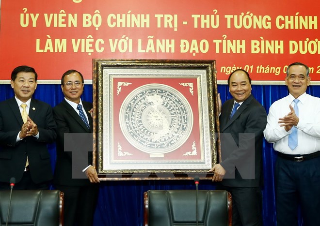 Thủ tướng Chính phủ làm việc với lãnh đạo tỉnh Bình Dương