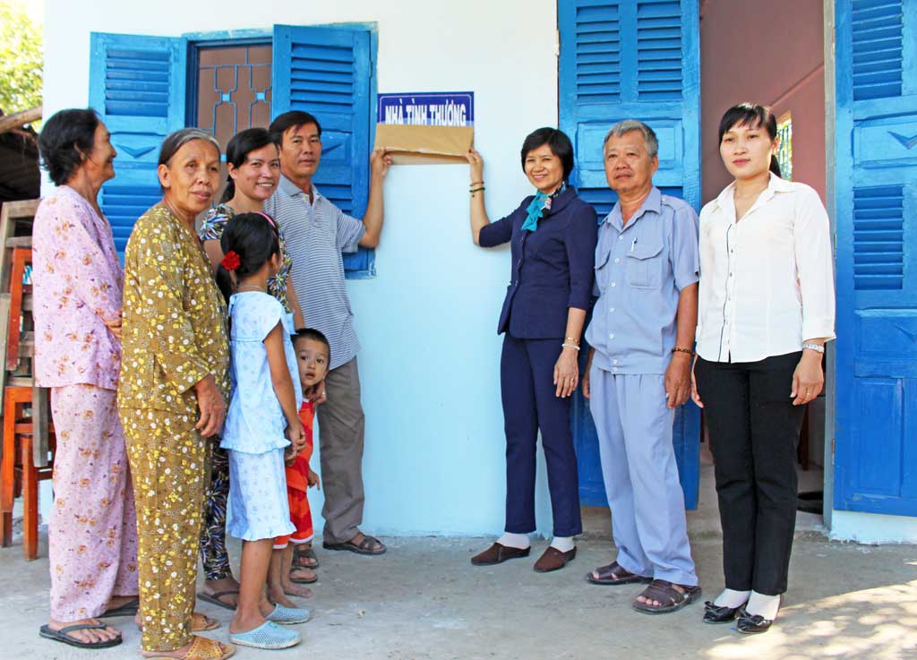 Mang xuân về với mọi nhà