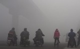 Sương mù dày đặc phủ kín nhiều khu vực của Trung Quốc