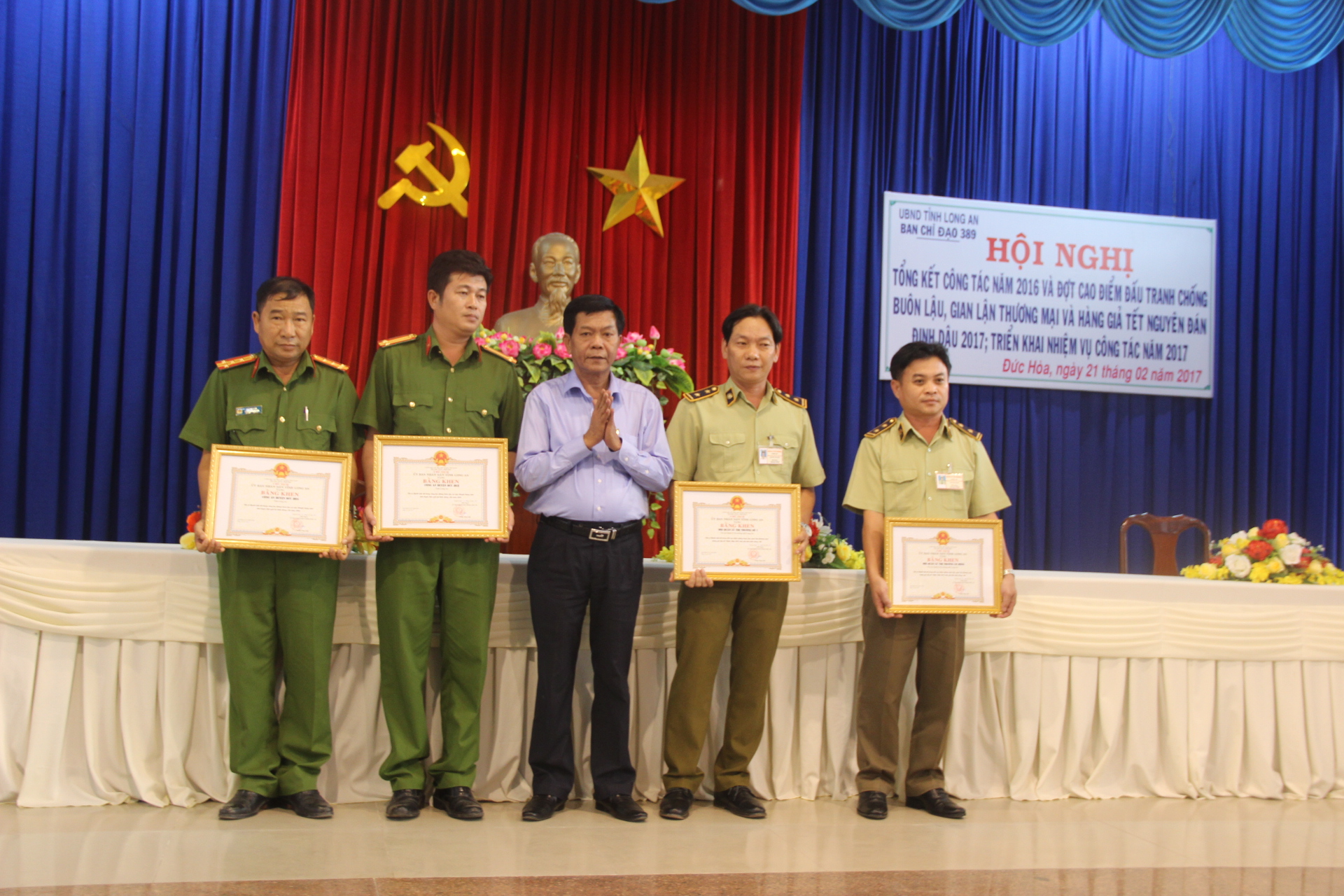 Ban Chỉ đạo 389 tỉnh Long An: Xử phạt buôn lậu, gian lận thương mại; nộp ngân sách nhà nước trên 95 tỉ đồng