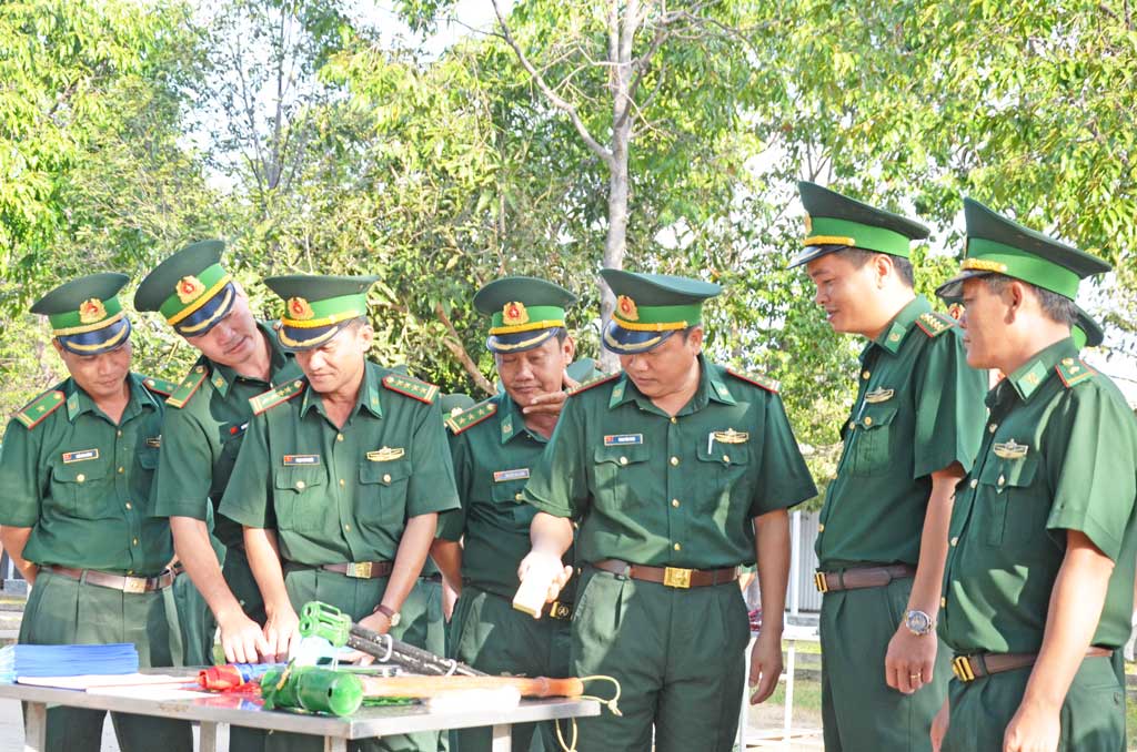 Bộ đội Biên phòng ra quân huấn luyện năm 2017