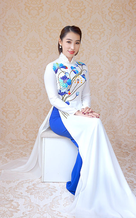 "Thần tượng Bolero 2016" song ca cùng Cẩm Ly trong album đầu tay