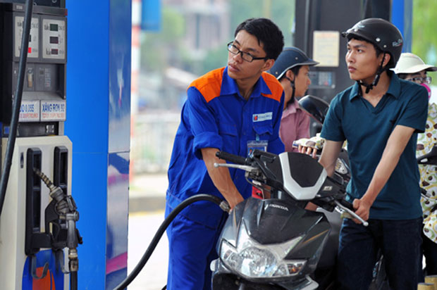Tăng thuế môi trường với xăng dầu: Còn nhiều băn khoăn!