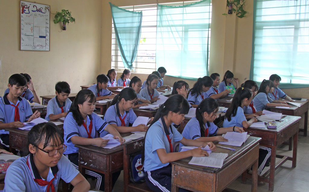 Giáo dục tổng thể phát triển phẩm chất và năng lực người học