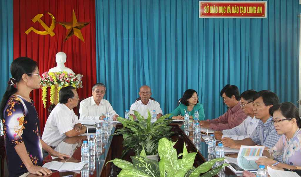Giáo dục tổng thể phát triển phẩm chất và năng lực người học