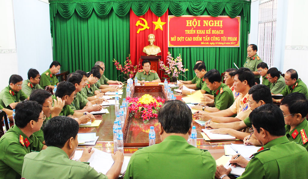 Tập trung triệt xóa ổ, nhóm tội phạm, tệ nạn xã hội
