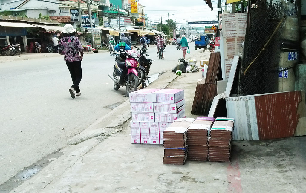 Lập lại trật tự vỉa hè phải kiên trì với quyết tâm cao