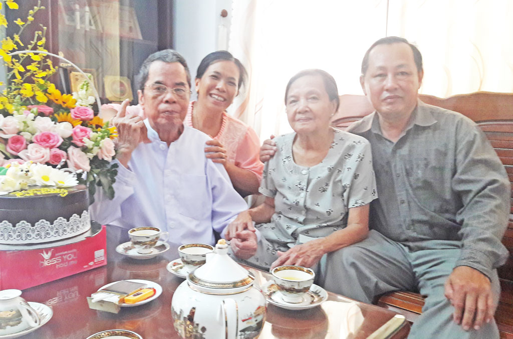 Người anh hùng ấy bây giờ ra sao?