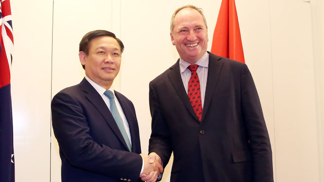 Ủng hộ VN xuất khẩu tôm tươi, thanh long vào Úc