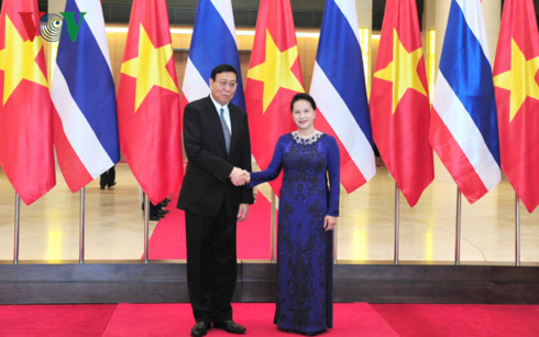 Chủ tịch Quốc hội hội đàm với Chủ tịch Hội đồng Lập pháp QG Thái Lan