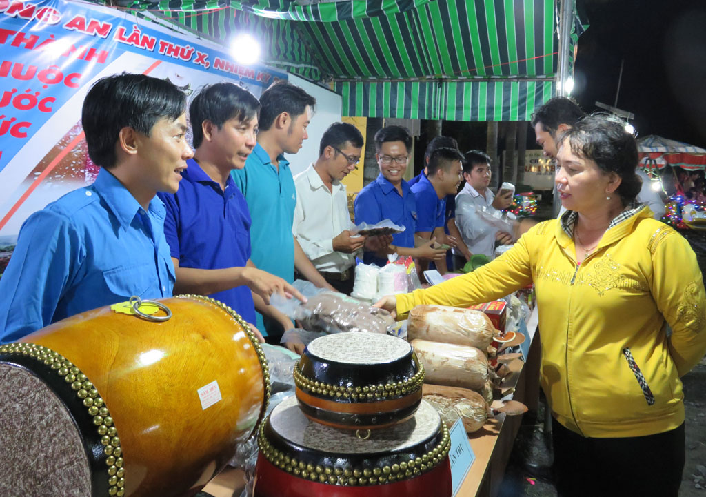 Dùng hàng Việt là yêu nước
