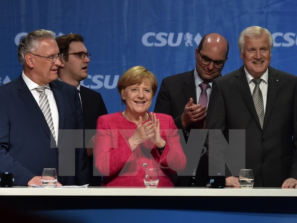 Đảng của Thủ tướng Merkel nhận thất bại tồi tệ nhất trong vòng 58 năm