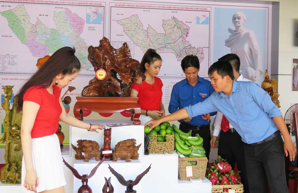 Cơ hội quảng bá và kết nối giao thương