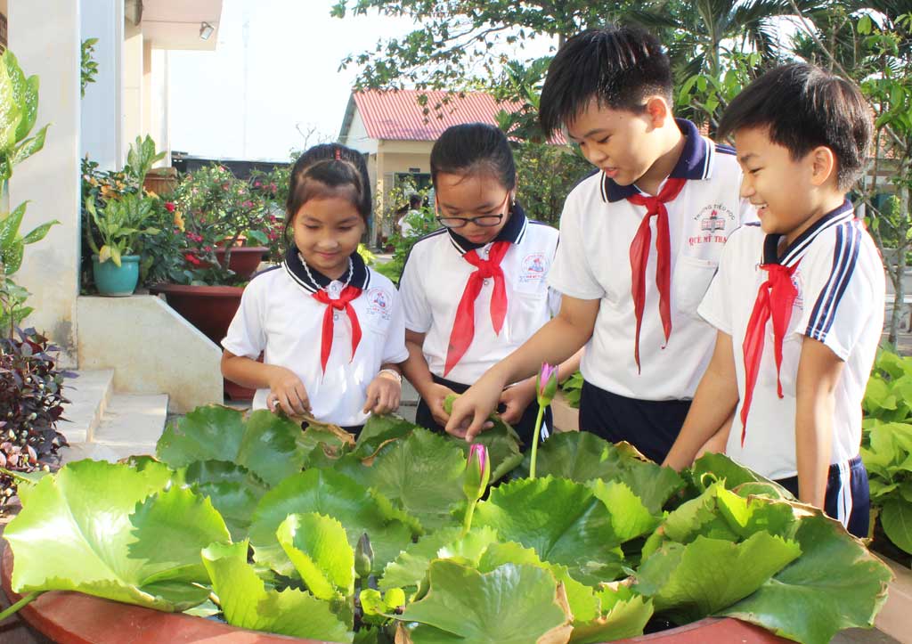 Xây dựng văn hóa, con người Việt Nam: Đáp ứng yêu cầu phát triển bền vững