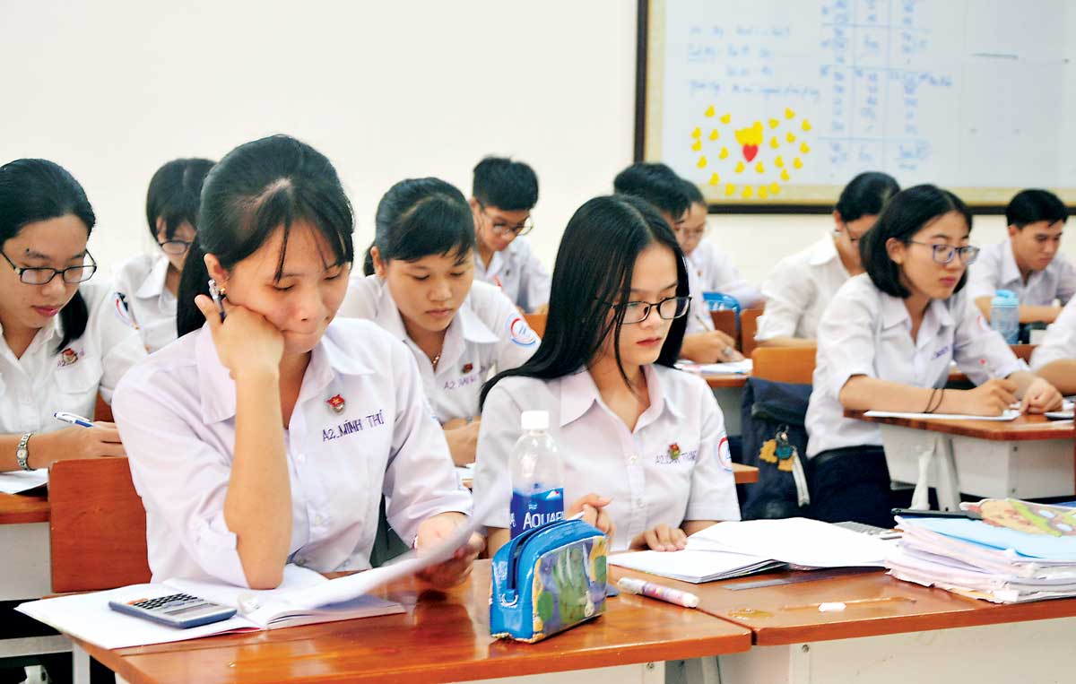 Đào tạo, bồi dưỡng cán bộ quản lý, nhà giáo: Nền tảng đổi mới giáo dục và đào tạo