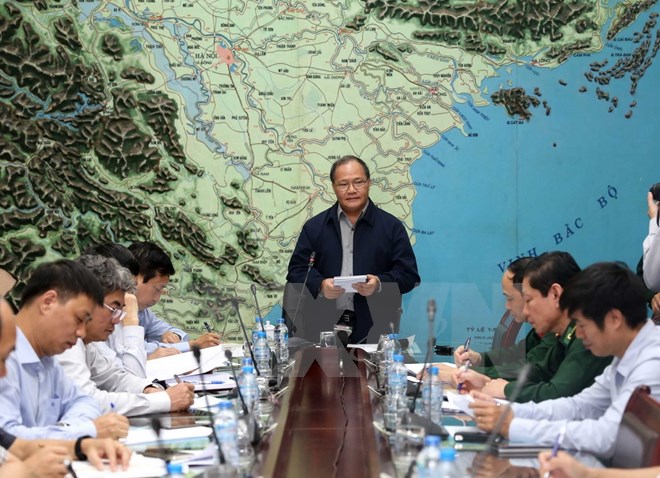 Sơ tán dân khỏi khu vực nguy hiểm, chủ động ứng phó với bão số 14