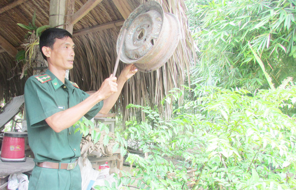 Mô hình “Tiếng kẻng vùng biên” ở huyện Đức Huệ ngày càng phát huy hiệu quả, góp phần giữ gìn an ninh, trật tự khu vực biên giới