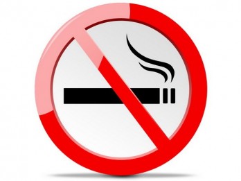 Cấm hút thuốc tại nơi công cộng, nơi làm việc có vi phạm nhân quyền?