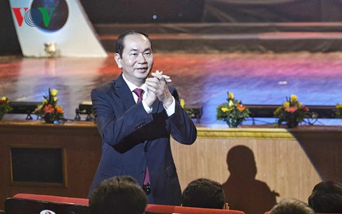 Chủ tịch nước Trần Đại Quang dự lễ trao giải "Báo chí với công tác đấu tranh phòng, chống tham nhũng, lãng phí".