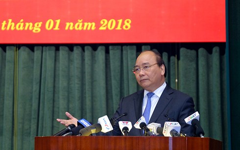“Các nhóm lợi ích “làm phép” hưởng lợi khổng lồ trên tài sản công“