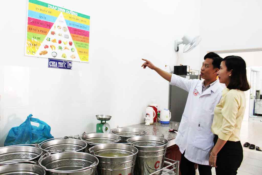 Thừa cân, béo phì ảnh hưởng sức khỏe và sự phát triển của trẻ