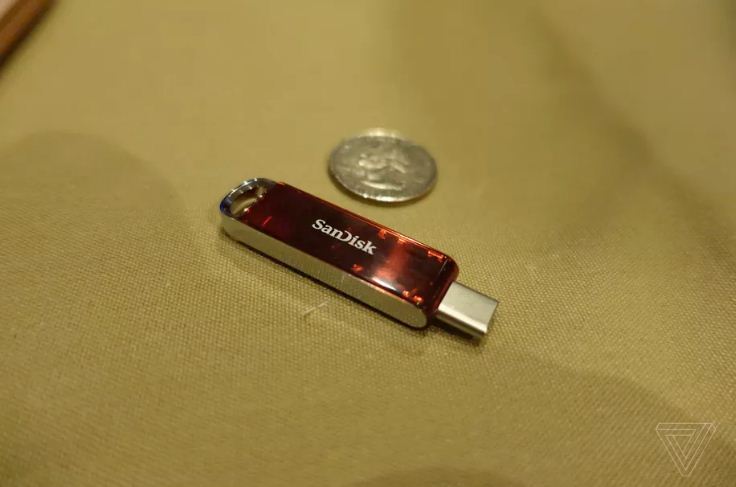 Chiếc USB 1TB nhỏ nhất thế giới của Sandisk
