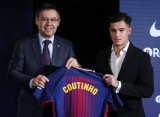 Coutinho ra mắt tưng bừng tại Barcelona