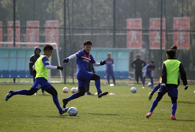 Park to fix Vietnam’s problem ahead of Australia clash Vietnamese players are training in China. They will play Australia in the second round match of Group D at the Asian U23 Championship.(Photo: VFF)