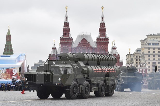 Hệ thống phòng thủ tên lửa S-400 của Nga. (Nguồn: AFP/TTXVN)