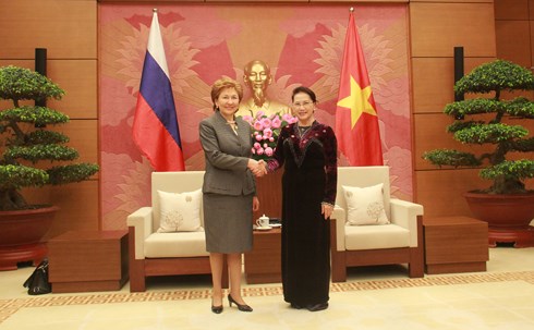 Chủ tịch Quốc hội Nguyễn Thị Kim Ngân tiếp Phó Chủ tịch Hội đồng Liên bang Nga bà Karelova Galina Nikolaevna