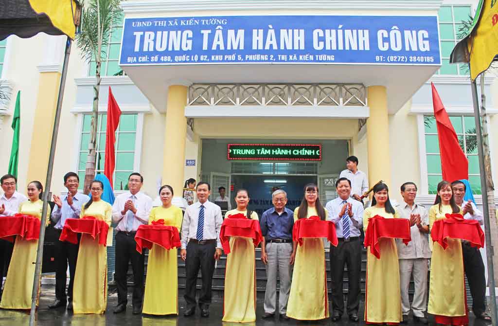 Thành lập Trung tâm Hành chính công thị xã Kiến Tường