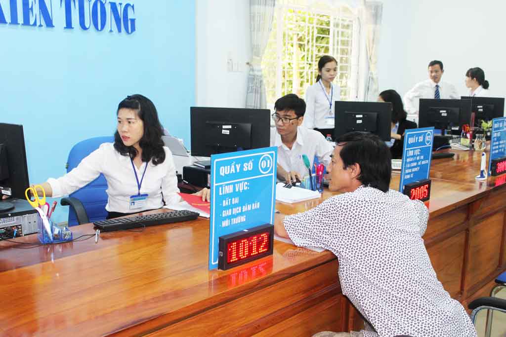 Thành lập Trung tâm Hành chính công thị xã Kiến Tường
