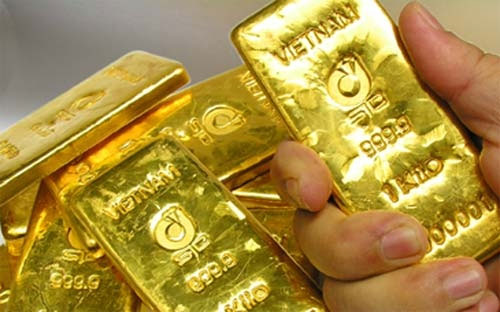 Giá vàng hôm nay 02/02: Áp lực lớn, vàng vẫn treo cao trên đỉnh