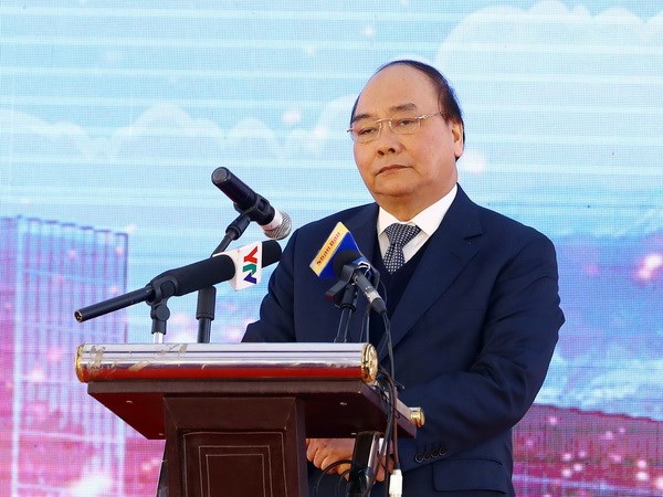Thủ tướng trả lời chất vấn về ODA, nợ công và tốc độ tăng trưởng Thủ tướng Nguyễn Xuân Phúc. (Ảnh: Thống Nhất/TTXVN)