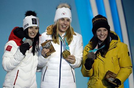 Anna Veith bất ngờ tuột mất huy chương vàng tại Olympic Pyeongchang