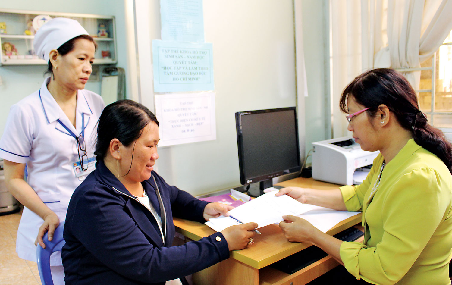 Học ở Bác để nâng cao y đức Mô hình “Lắng nghe ý kiến người bệnh” góp phần nâng cao chất lượng phục vụ