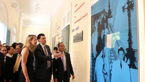 Exhibition highlights historical values of Doc Lap Palace