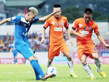 V-League 2018: Than Quảng Ninh chiến thắng nhờ tiền đạo ngoại binh và Hà Nội thắng Hải Phòng