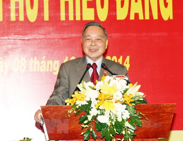 Nguyên Thủ tướng Chính phủ Phan Văn Khải phát biểu. (Ảnh: Đức Tám/TTXVN)