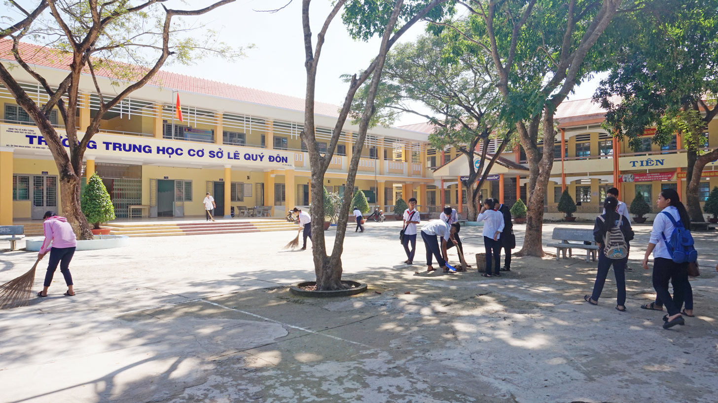 Kiểm tra, giám sát góp phần chỉnh đốn Đảng Việc lãnh đạo, chỉ đạo thực hiện Chương trình mục tiêu Quốc gia xây dựng nông thôn mới là một trong những nội dung kiểm tra chuyên đề của Ban Thường vụ Thị ủy năm 2017