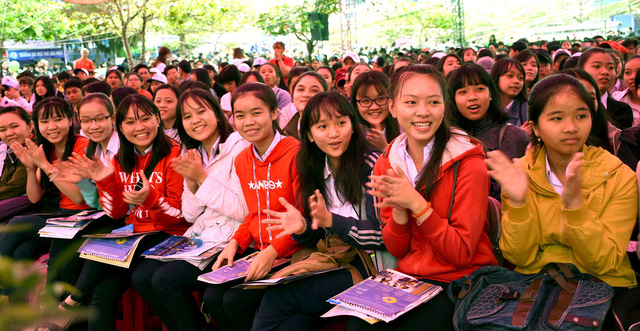 Thí sinh Phú Yên dự Chương trình tư vấn tuyển sinh - hướng nghiệp 2018 của báo Tuổi Trẻ - Ảnh: D.Thanh