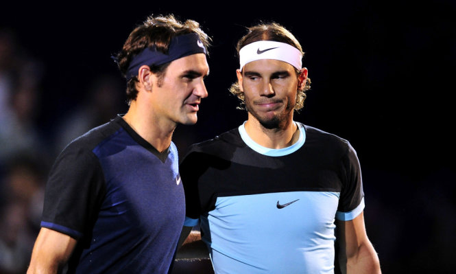 Nadal (phải) vượt mặt Federer trên bảng xếp hạng. Ảnh: Ubitennis