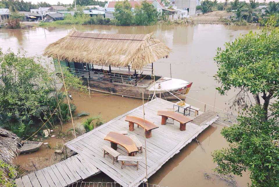 Treegarden với khung cảnh bên bờ sông