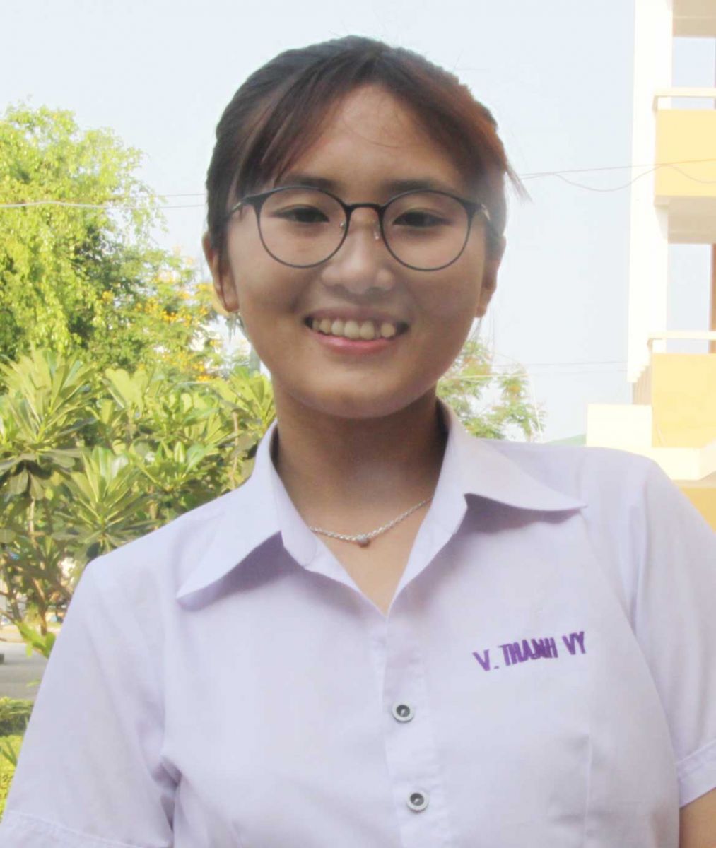 Phan Thanh Vy - học sinh lớp 12V, Trường THPT Chuyên Long An