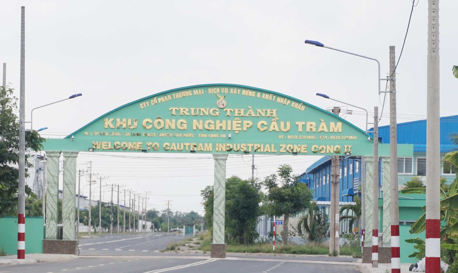 Khu Công nghiệp Cầu Tràm thu hút nhiều công nhân đến xã Long Trạch làm việc và sinh sống