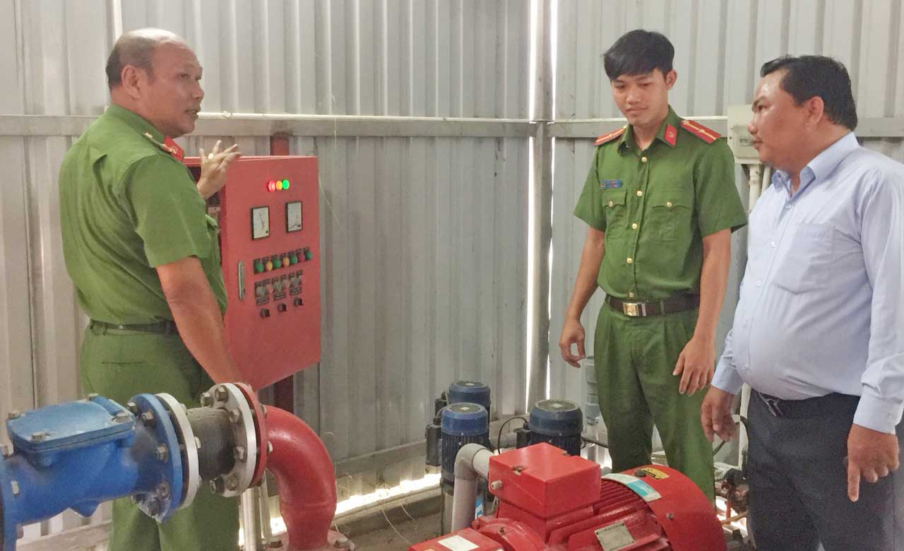 Lực lượng Cảnh sát Phòng cháy, chữa cháy và Cứu nạn, cứu hộ Công an tỉnh kiểm tra công tác phòng cháy, chữa cháy tại tòa nhà 5 cơ quan